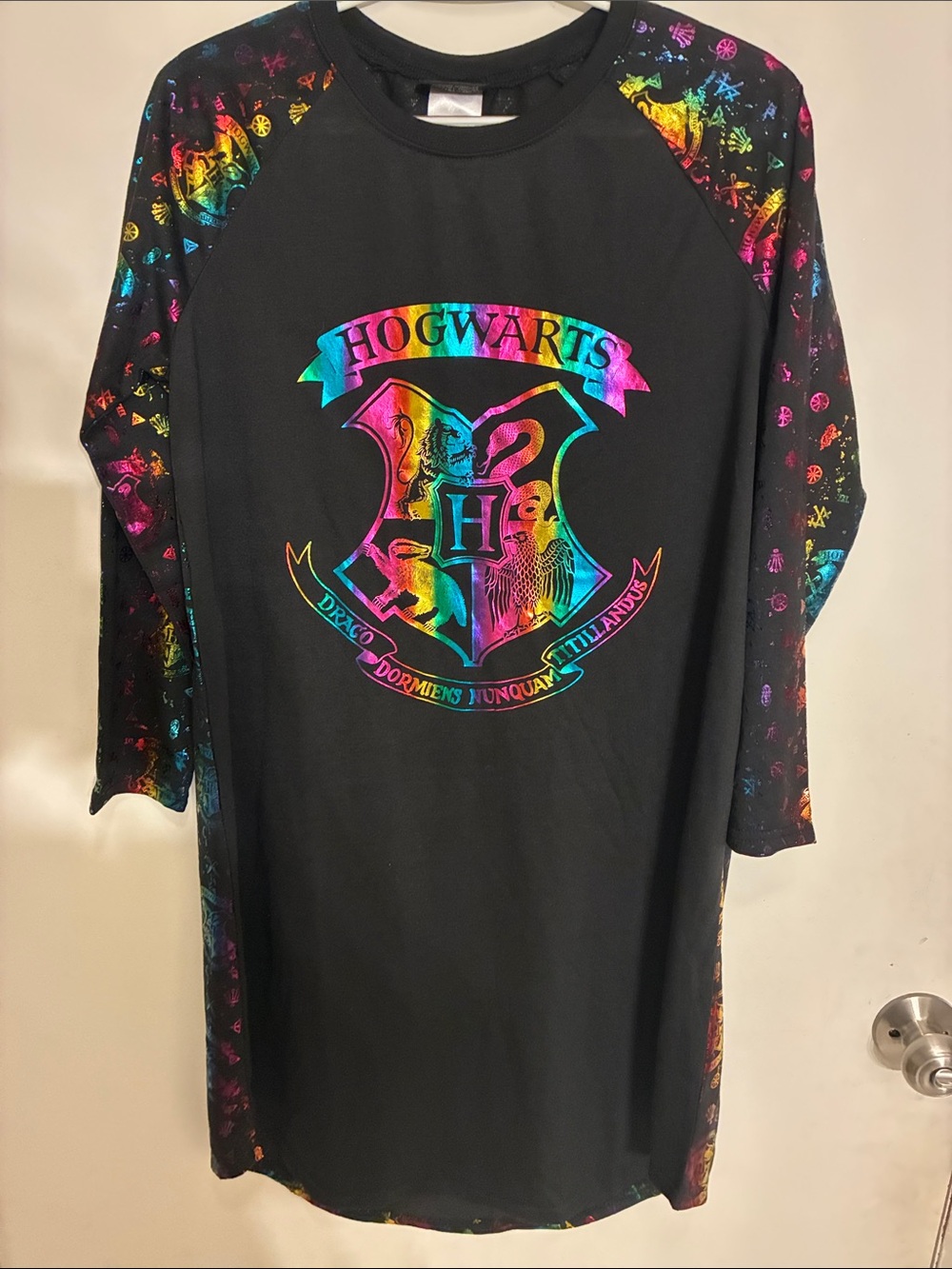 Warner Bros. Black Rainbow Hogwarts Crest Long Sleeve Tee